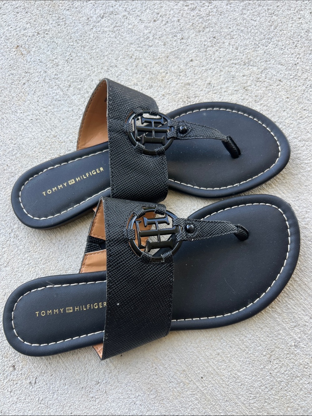 Tommy Hilfiger Black Logo Thong Slide Sandals with Wide Strap